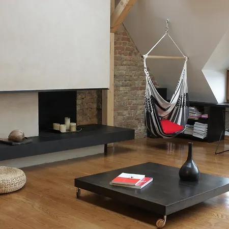 Spacious Loft In Art Nouveau Area