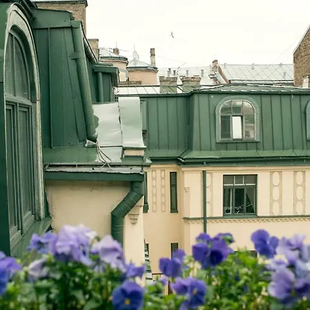 Spacious Loft In Art Nouveau Area *