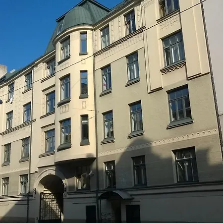 Spacious Loft In Art Nouveau Area Lägenhet *